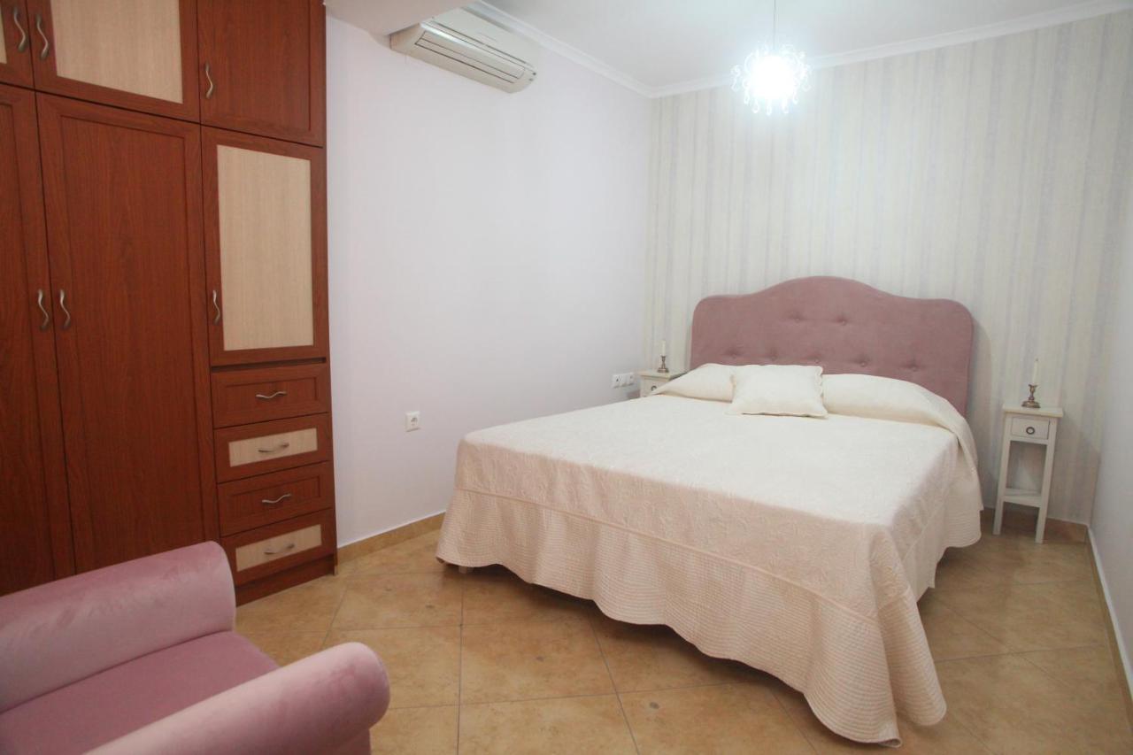 Pirofani Villa Apartments Apolpaina Zewnętrze zdjęcie
